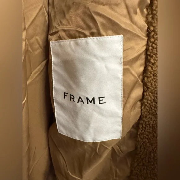 FRAME
Quilted teddy fleece coat NWOT - Picture 5 of 10